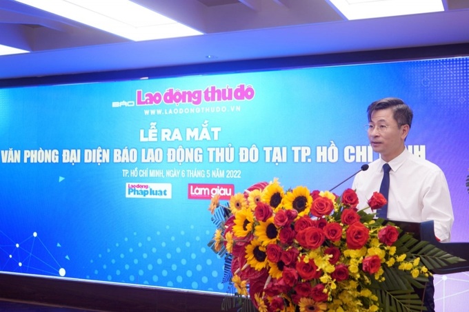 Ông Nguyễn Phi Thường- Ủy viên Đoàn Chủ tịch Tổng Liên đoàn Lao động Việt Nam, Thành ủy viên, Chủ tịch Liên đoàn Lao động Thành phố Hà Nội, phát biểu.