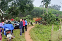 Hai mẹ con tử vong dưới giếng nước