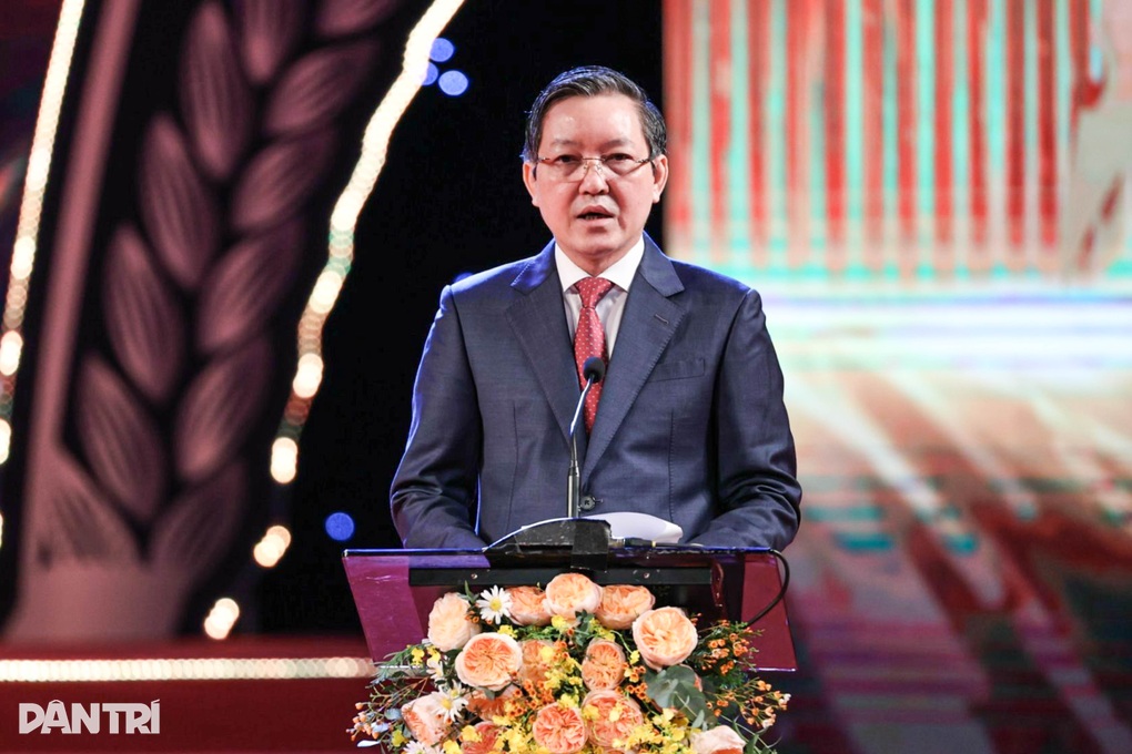 Báo Dân trí đoạt giải thưởng về nông nghiệp, nông dân, nông thôn - 2 Báo Dân trí đoạt giải thưởng về nông nghiệp, nông dân, nông thôn - 2