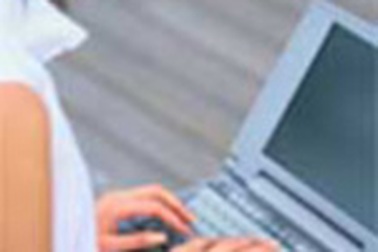 Những kẻ “đi bộ trên đường cao tốc”