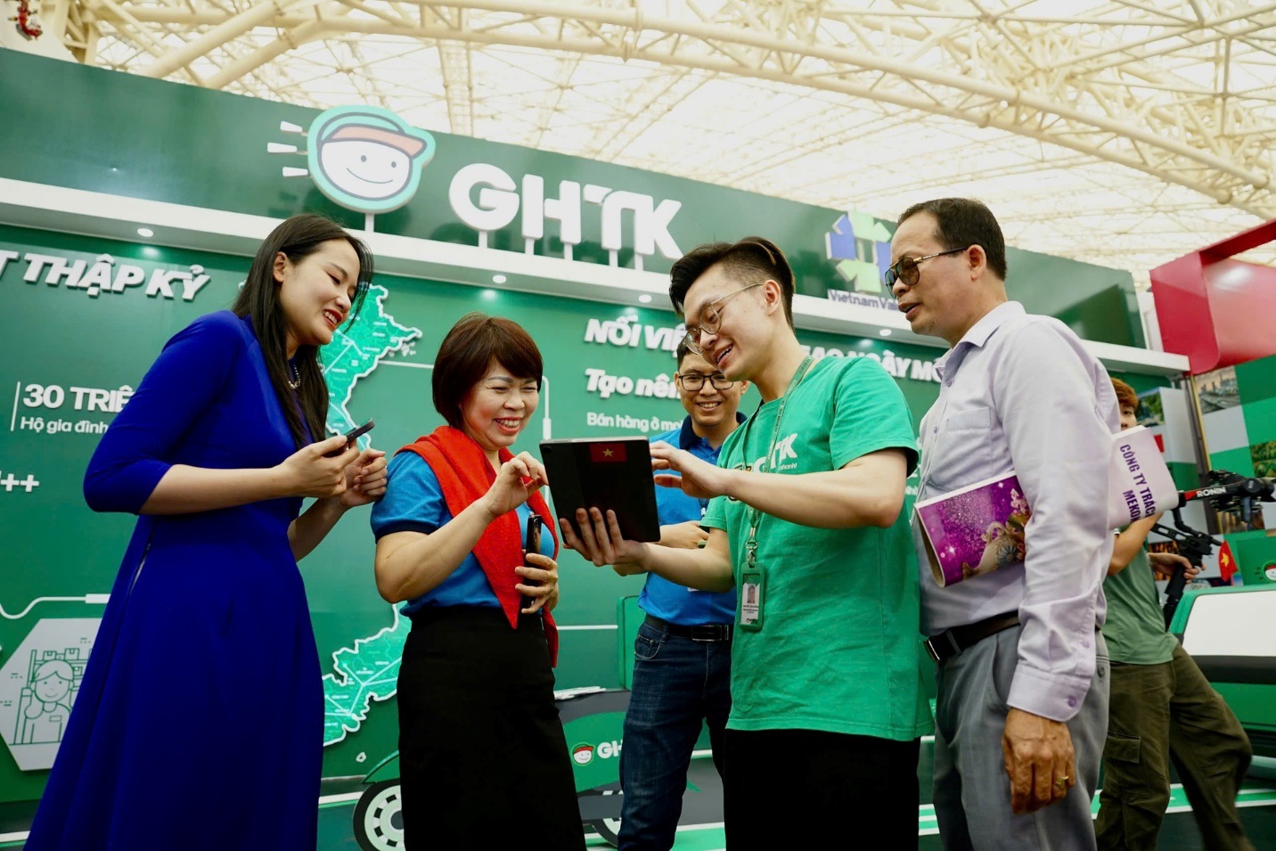 GHTK góp mặt tại Triển lãm 80 năm Hành trình Độc lập - Tự do - Hạnh phúc - 2