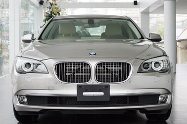 BMW 730Li ra mắt thị trường Việt Nam
