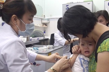 Vắc xin mới rẻ nên được chọn thay thế Quinvaxem?