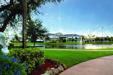 Du học bậc Trung học và cơ hội học bổng 50%