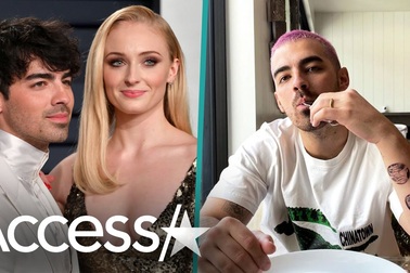 Sophie Turner khoe hình xăm mới