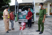 Phát hiện ô tô chở 350kg pháo ở vùng biên giới Tây Ninh