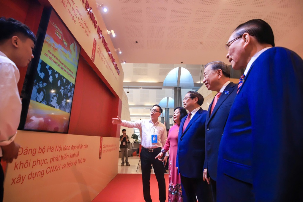 Generalsekretær To Lam deltar på åpningssesjonen til partikongressen i Hanoi - 3 Tổng Bí thư Tô Lâm dự phiên khai mạc Đại hội Đảng bộ Hà Nội - 3