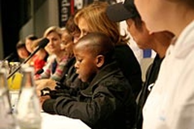 6 bạn trẻ bàn về môi trường với các nhà lãnh đạo toàn cầu 