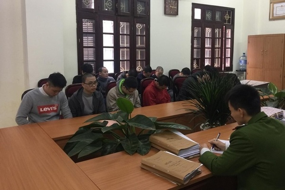 Trợ thủ trùm đường dây đánh bạc qua game đế chế từng đoạt giải Olympic Tin học - 1 Trợ thủ trùm đường dây đánh bạc qua game đế chế từng đoạt giải Olympic Tin học - 1