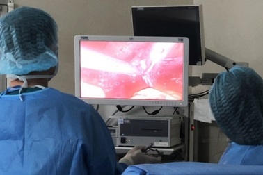 TPHCM: Cụ bà 93 tuổi phải cắt tử cung