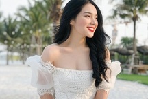 Hot girl Báo chí với dáng cực chuẩn đam mê nghề MC