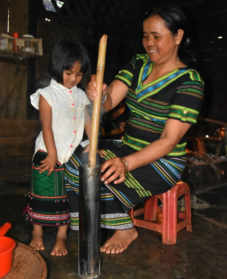 Canh thụt, cà đắng - món ăn có tên lạ lùng nhưng ngon trứ danh ở Tây Nguyên - 5 Canh thụt, cà đắng - món ăn có tên lạ lùng nhưng ngon trứ danh ở Tây Nguyên - 5