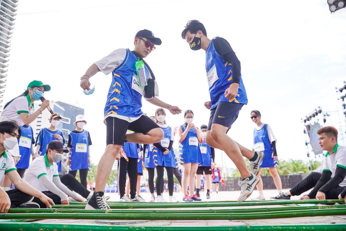 Bảo hiểm AAA tài trợ đường chạy sôi động Revive Water Run 2022 - 4 Bảo hiểm AAA tài trợ đường chạy sôi động Revive Water Run 2022 - 4