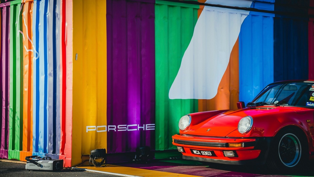 Chiêm ngưỡng những sắc màu hiếm thấy của Porsche - 15 Chiêm ngưỡng những sắc màu hiếm thấy của Porsche - 15