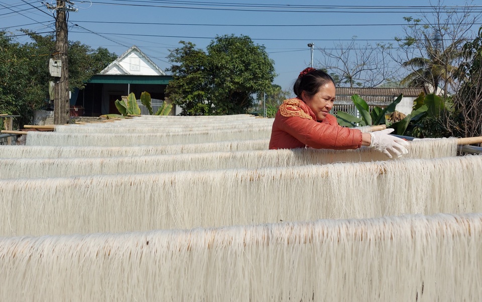 Làng nghề miến gạo tất bật phục vụ Tết - 6 Làng nghề miến gạo tất bật phục vụ Tết - 6