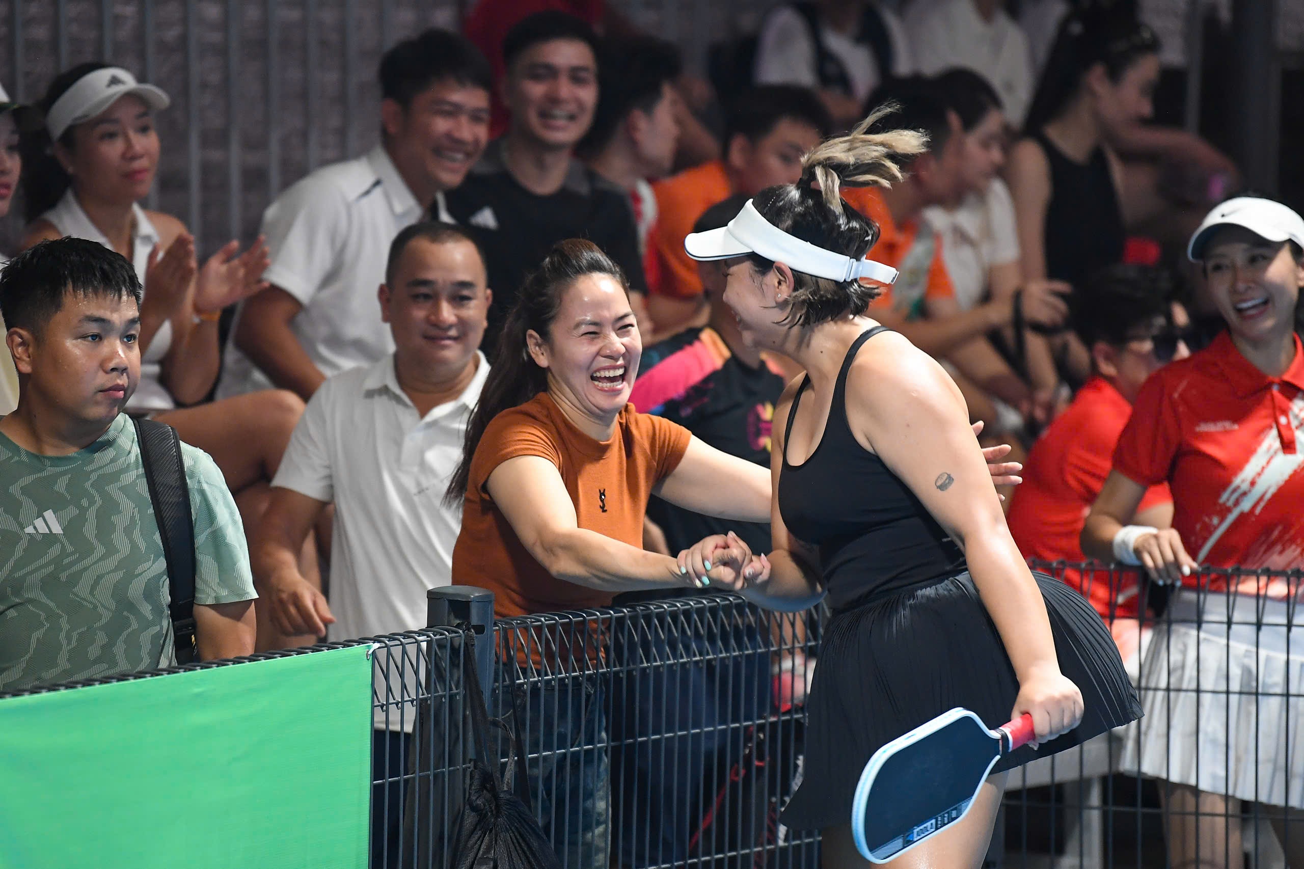 Giải pickleball báo Dân trí: Bức tranh rực rỡ, dấu ấn khó phai - 6 Giải pickleball báo Dân trí: Bức tranh rực rỡ, dấu ấn khó phai - 6