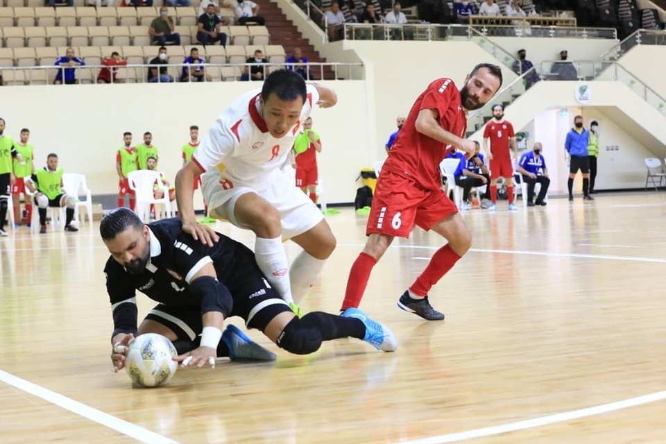 Cảm xúc vỡ òa trong ngày futsal Việt Nam giành vé dự World Cup - 2 Cảm xúc vỡ òa trong ngày futsal Việt Nam giành vé dự World Cup - 2