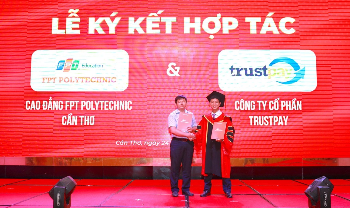 Ấn tượng ngôi trường ghi nhận sinh viên có việc làm trước khi tốt nghiệp - 4 Ấn tượng ngôi trường ghi nhận sinh viên có việc làm trước khi tốt nghiệp - 4