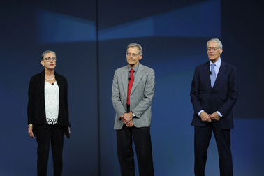 Gia đình giàu nhất thế giới mất 11 tỷ USD trong một ngày