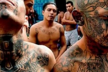 Cựu tù kể trải nghiệm ở nhà ngục “điên rồ nhất thế giới”