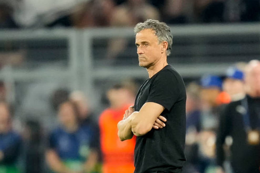 HLV Luis Enrique sẵn sàng tâm lý để PSG đá phạt đền với Dortmund - 1 HLV Luis Enrique sẵn sàng tâm lý để PSG đá phạt đền với Dortmund - 1