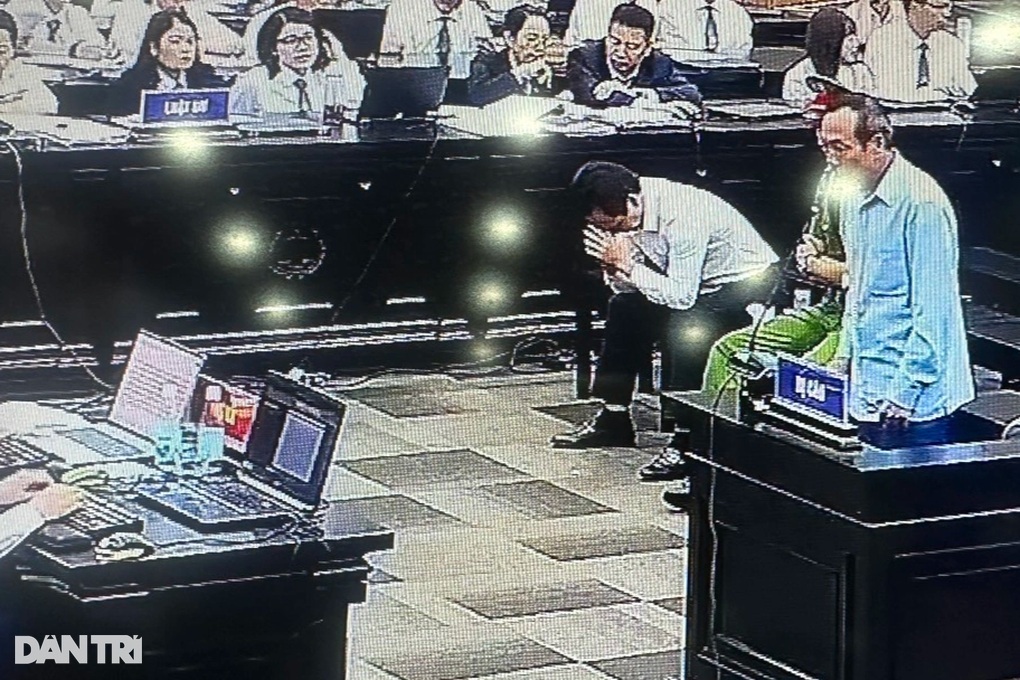 Trịnh Văn Quyết bật khóc: Không dám xin giảm nhẹ hình phạt cho bản thân - 2 Trịnh Văn Quyết bật khóc: Không dám xin giảm nhẹ hình phạt cho bản thân - 2