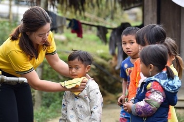 Cô giáo H'Mông với quyết tâm mang ánh sáng tri thức về bản