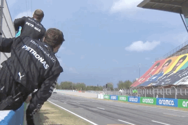 Spanish GP 2020: Thắng áp đảo, Hamilton làm được điều chưa từng có tại F1