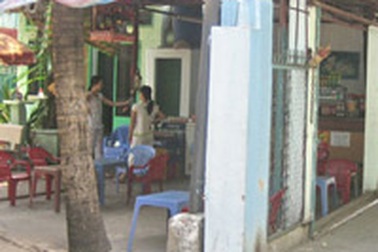 Lật tẩy bác sĩ... “dỏm”