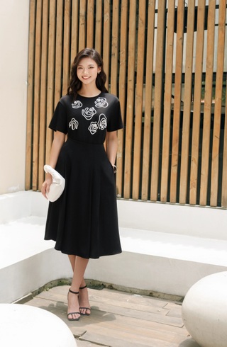 Các cô gái rộ trào lưu hàng ngày diện váy "hai trong một" - 5