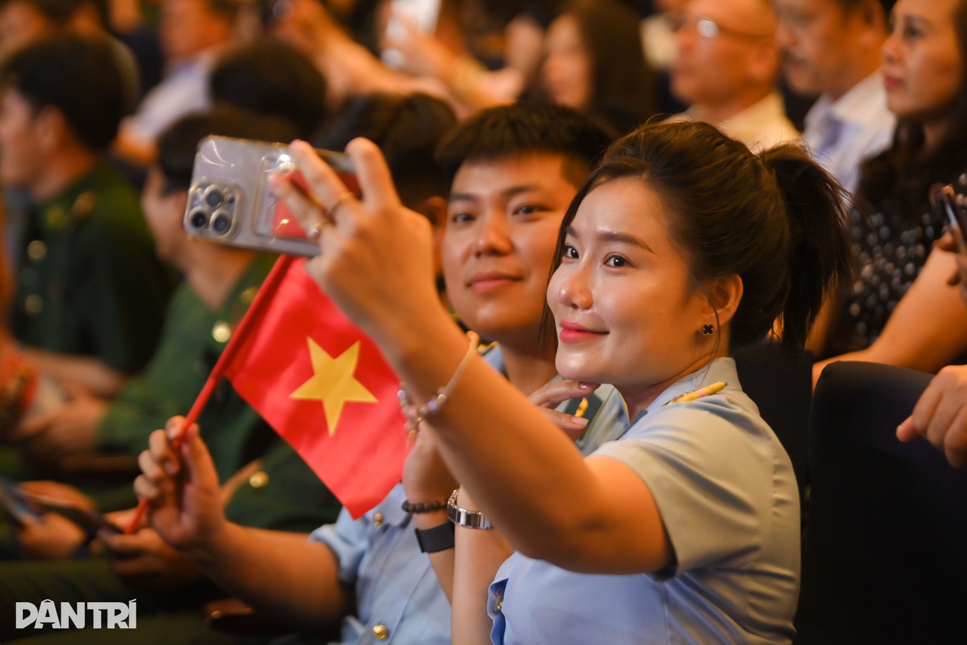 Đêm nhạc Bài ca thống nhất khắc họa dòng chảy lịch sử dân tộc - 11 Đêm nhạc Bài ca thống nhất khắc họa dòng chảy lịch sử dân tộc - 11