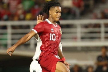 Indonesia triệu tập thần đồng Ronaldo chạm trán với tuyển Việt Nam