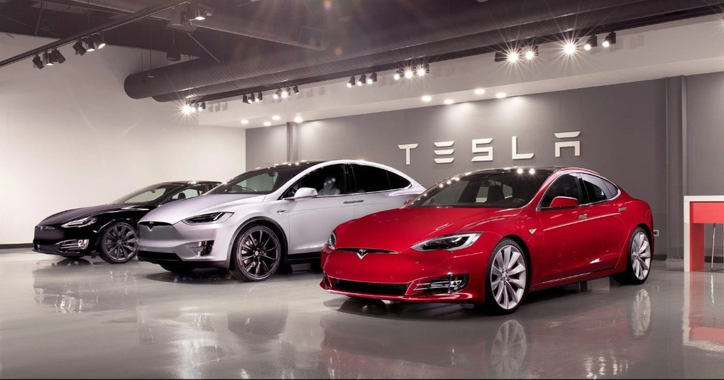 Tesla làm ô tô điện lãi gấp 8 lần Toyota làm xe động cơ đốt trong - 1 Tesla làm ô tô điện lãi gấp 8 lần Toyota làm xe động cơ đốt trong - 1