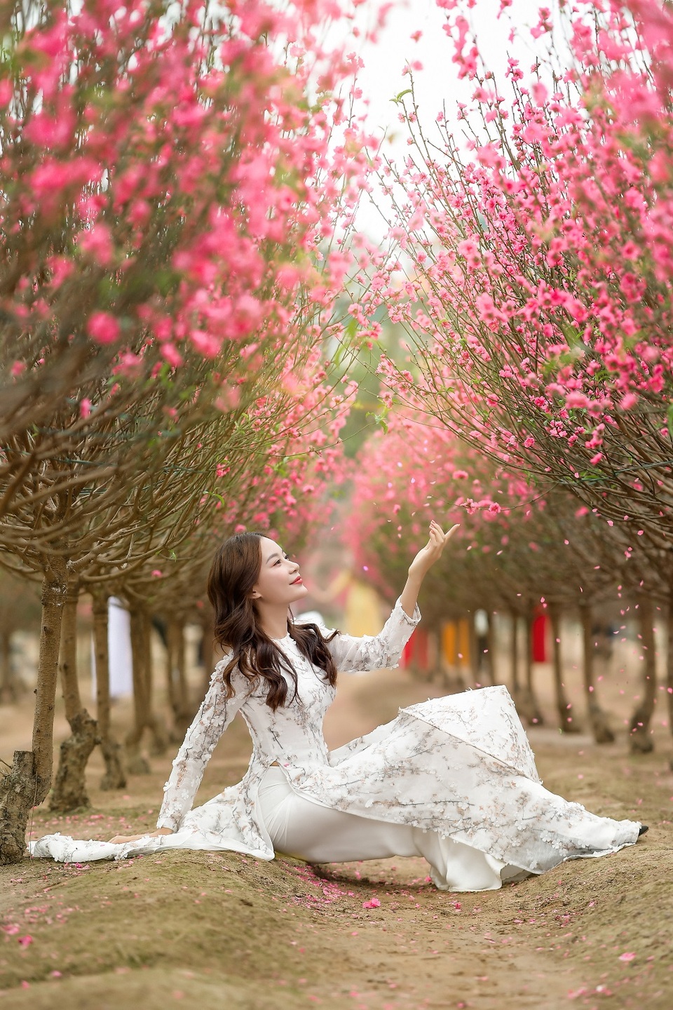 Hot girl ĐH Thương mại hóa cô Ba dịu dàng đón xuân - 9 Hot girl ĐH Thương mại hóa cô Ba dịu dàng đón xuân - 9