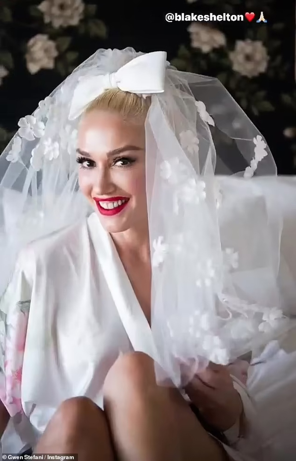 Ngôi sao U60 Gwen Stefani cưới chồng kém 7 tuổi - 4 Ngôi sao U60 Gwen Stefani cưới chồng kém 7 tuổi - 4