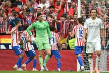 Real Madrid thua đậm trong cuộc đối đầu với Atletico
