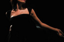 Vũ Cẩm Nhung: “Tôi mong ước được làm mẹ…”