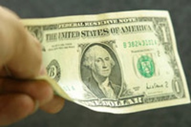 “Đô la hóa bóp méo cung - cầu ngoại tệ”