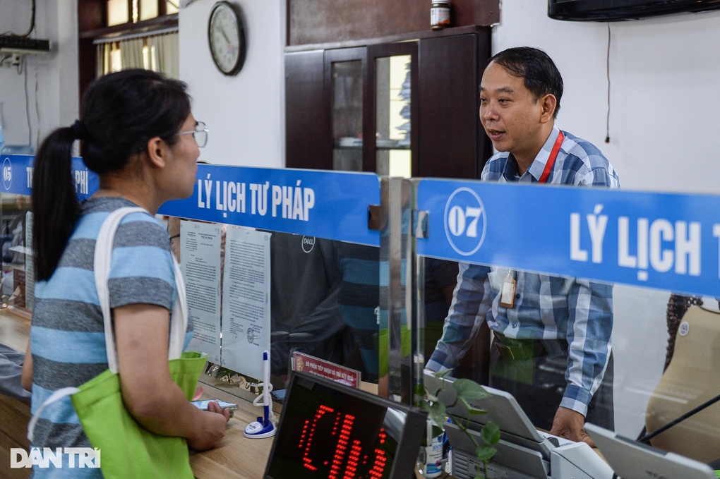 Bộ Công an đề xuất cấp phiếu lý lịch tư pháp cho người chưa đủ 14 tuổi - 1 Bộ Công an đề xuất cấp phiếu lý lịch tư pháp cho người chưa đủ 14 tuổi - 1