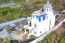 Tiếp tục rà soát xử lý biệt thự "khủng" sai phép ở Cà Mau