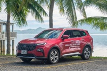 Giảm giá kịch sàn, Ford Territory vẫn "hụt hơi" trước Mazda CX-5