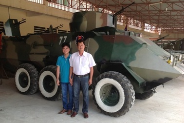 Gặp kỹ sư “hai lúa” chế xe bọc thép cho Campuchia