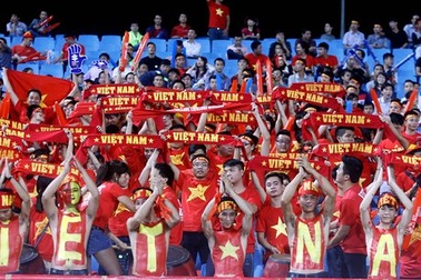 Nhật báo Guardian: "V-League là giải đấu tham nhũng"