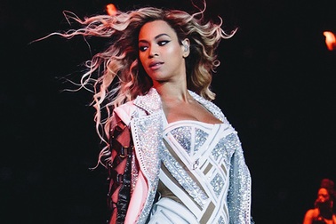 Công bố đề cử giải Grammy năm 2015