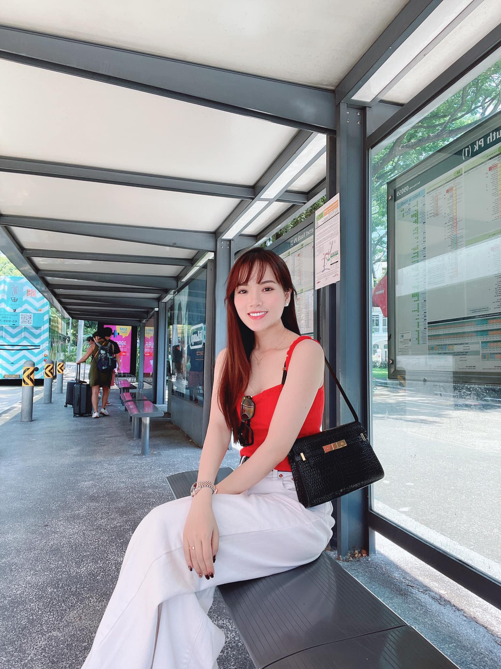 Sau 14 năm ở ẩn, nữ chính Bước nhảy xì tin đang có cuộc sống thế nào? - 8 Sau 14 năm ở ẩn, nữ chính Bước nhảy xì tin đang có cuộc sống thế nào? - 8