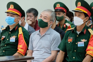 Hai cựu tướng Cảnh sát biển bị tuyên phạt 12-15 năm tù