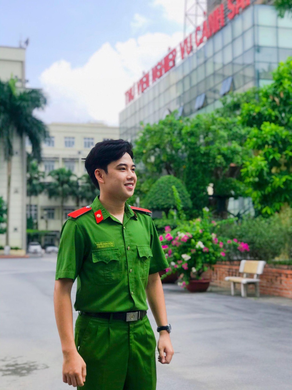 Nam sinh Nguyễn Doãn Cường nỗ lực phấn đấu trở thành lính trinh sát giỏi - 1 Nam sinh Nguyễn Doãn Cường nỗ lực phấn đấu trở thành lính trinh sát giỏi - 1