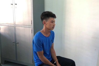 Khởi tố nam thanh niên chém đứt lìa tay người khác