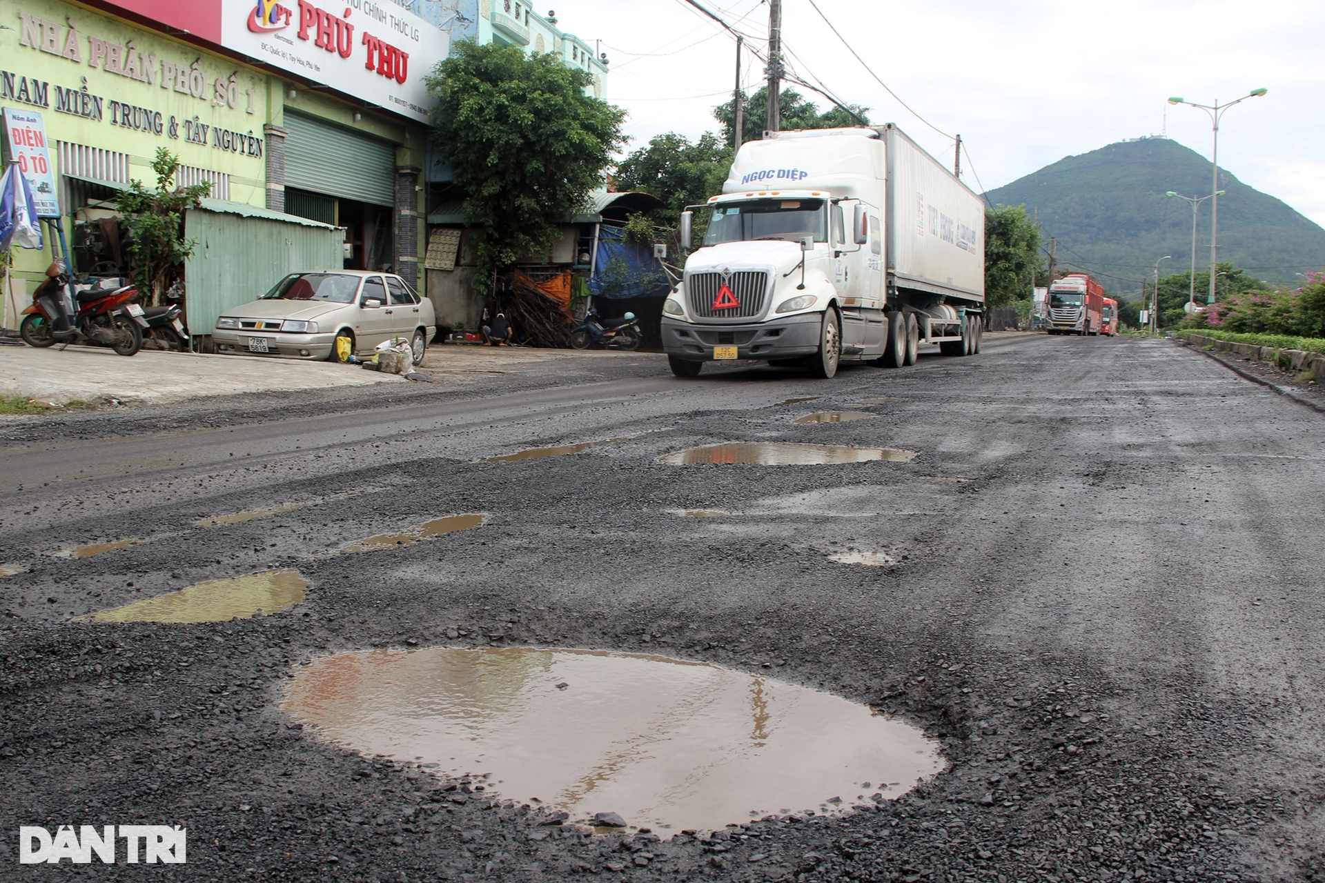 Toàn cảnh cung đường quốc lộ bị tài xế xem là nỗi ác mộng khi đi qua - 10