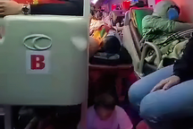 Xe 40 chỗ “nhồi nhét”... 82 người